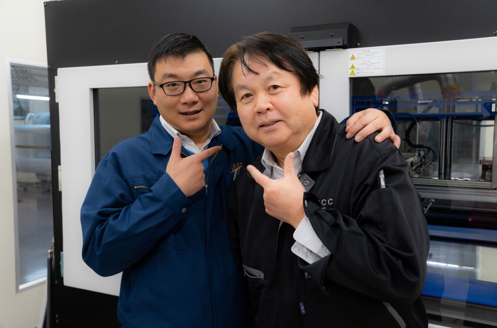 來自納米纖維銷售部全員的問候＜MECC＞
